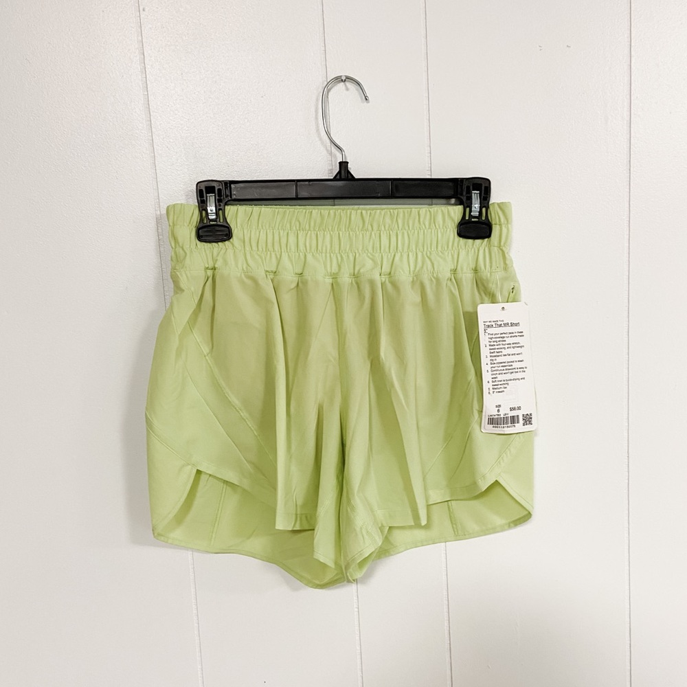 Lululemon tracker shorts Lemon vibe 6